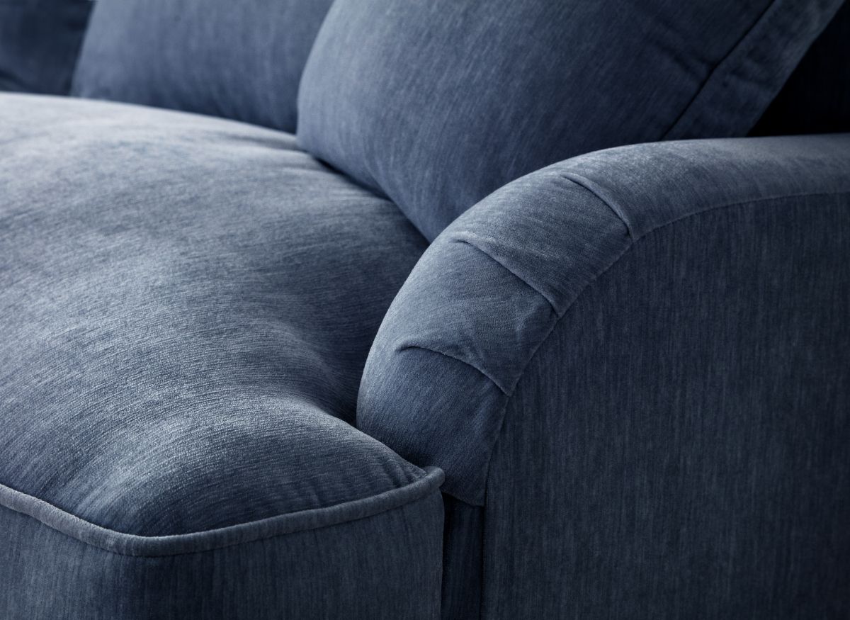 The great sales sofa company